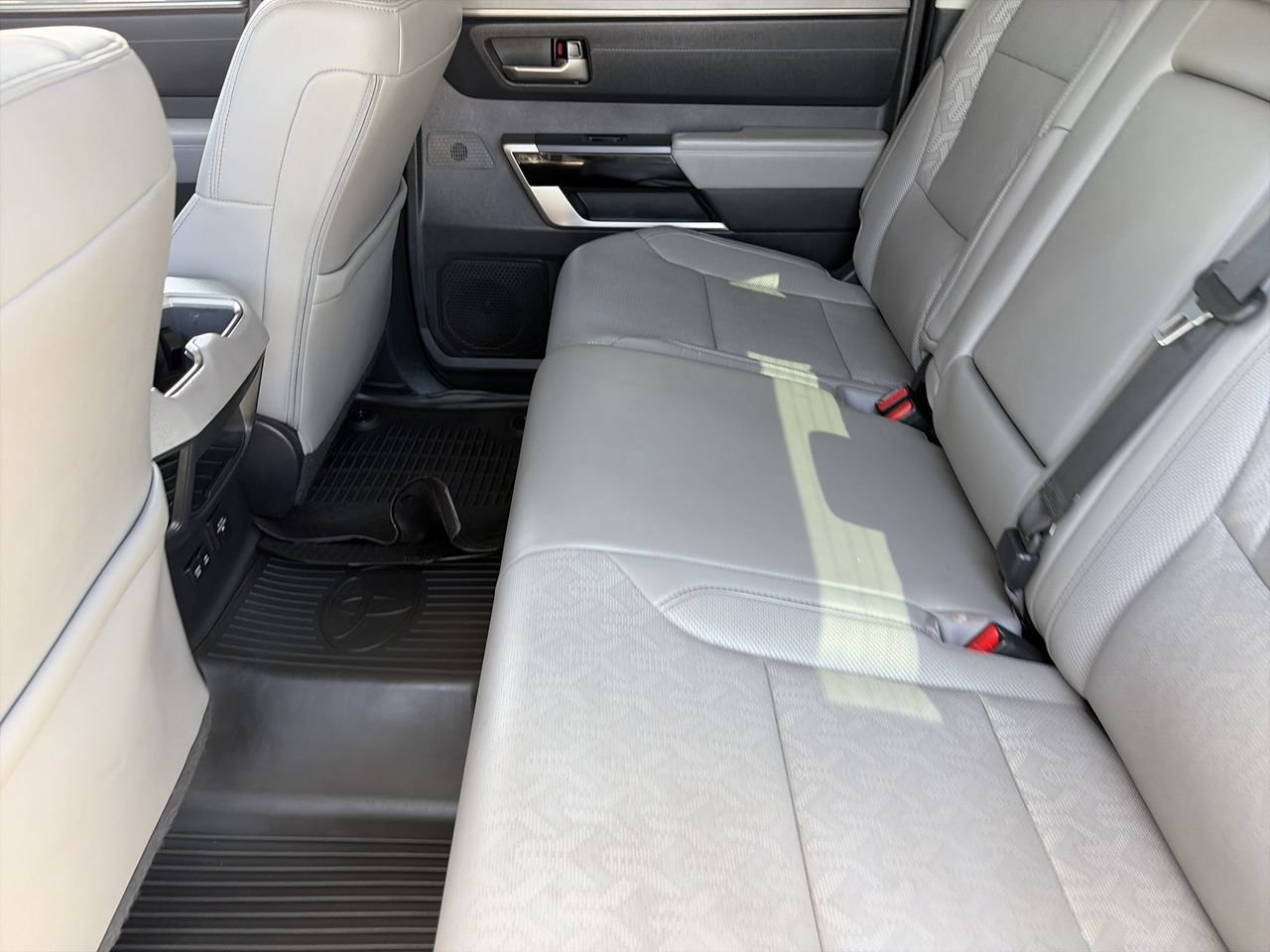 Used 2024 Toyota Tundra Limited w/ TRD Off-Road Package AWD/4WD image 21