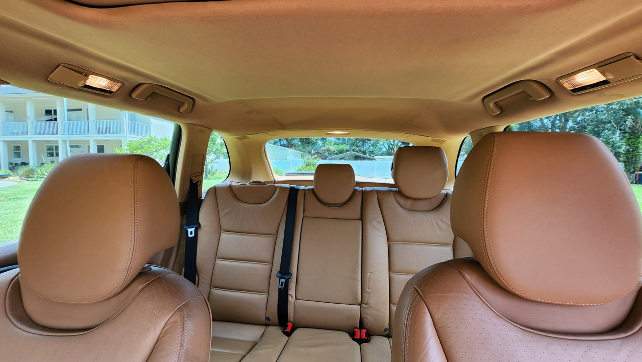 Used 2004 Porsche Cayenne image 6