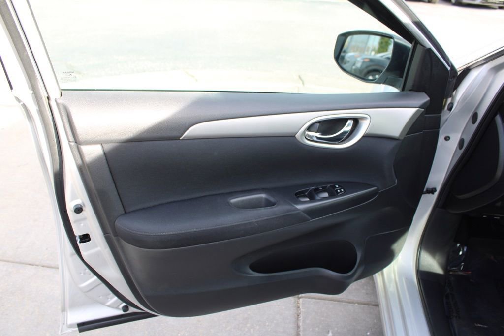 Used 2013 Nissan Sentra S image 16