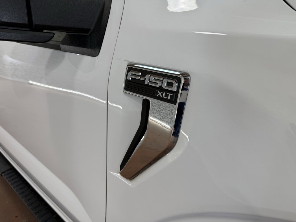 Used 2022 Ford F150 XLT w/ Trailer Tow Package image 11