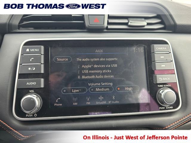 Used 2021 Nissan Versa SR w/ Convenience Package image 18