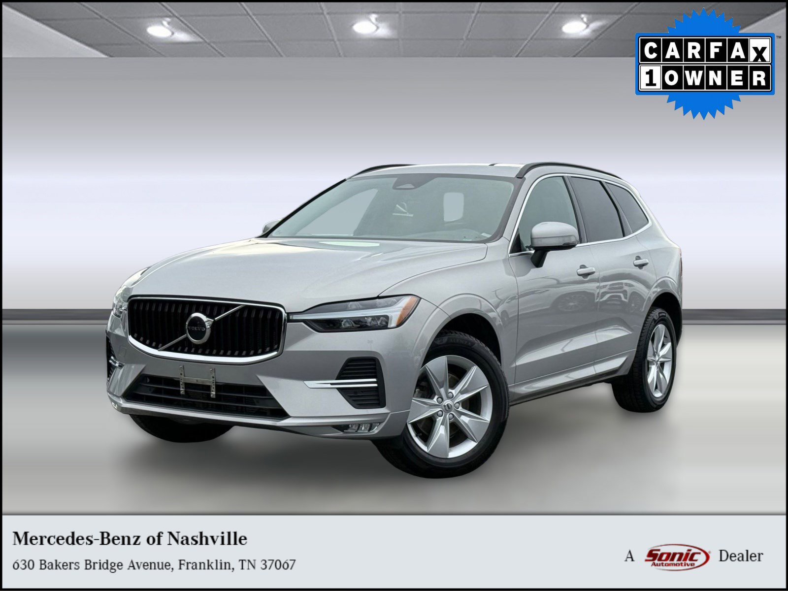 Used 2022 Volvo XC60 B5 Momentum image 1