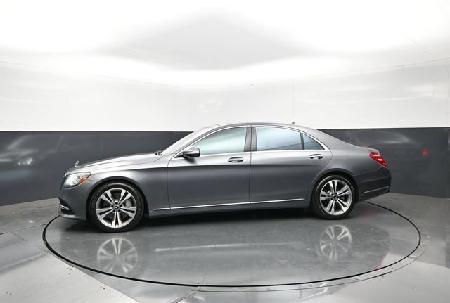 Used 2020 Mercedes-Benz S 560 4MATIC Sedan w/ Premium Package image 3