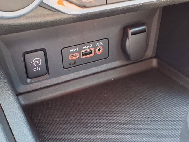 Used 2024 Nissan Sentra SV w/ All-Weather Package FWD image 18