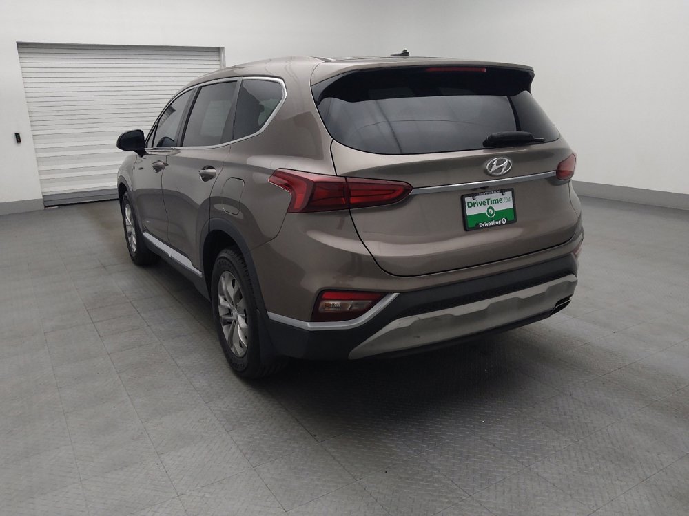 Used 2020 Hyundai Santa Fe SE image 5