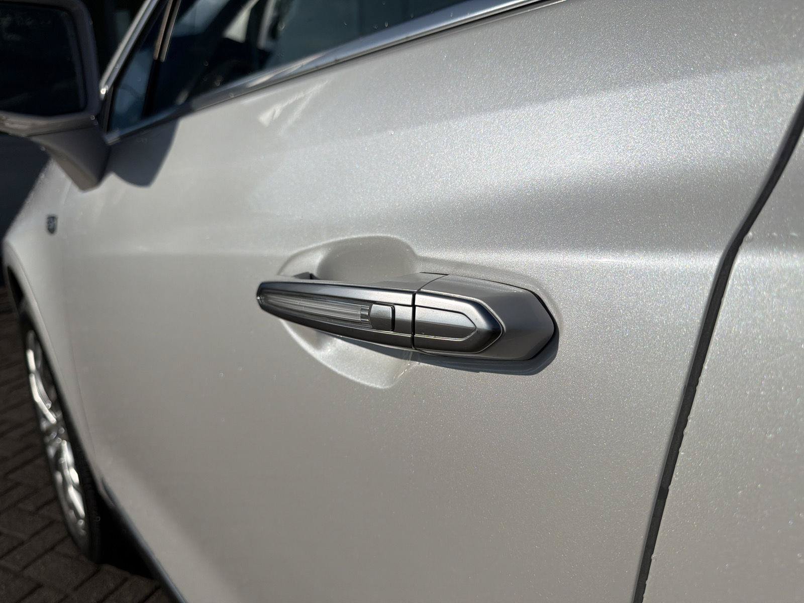 Used 2019 Cadillac XT5 Premium Luxury AWD/4WD image 12