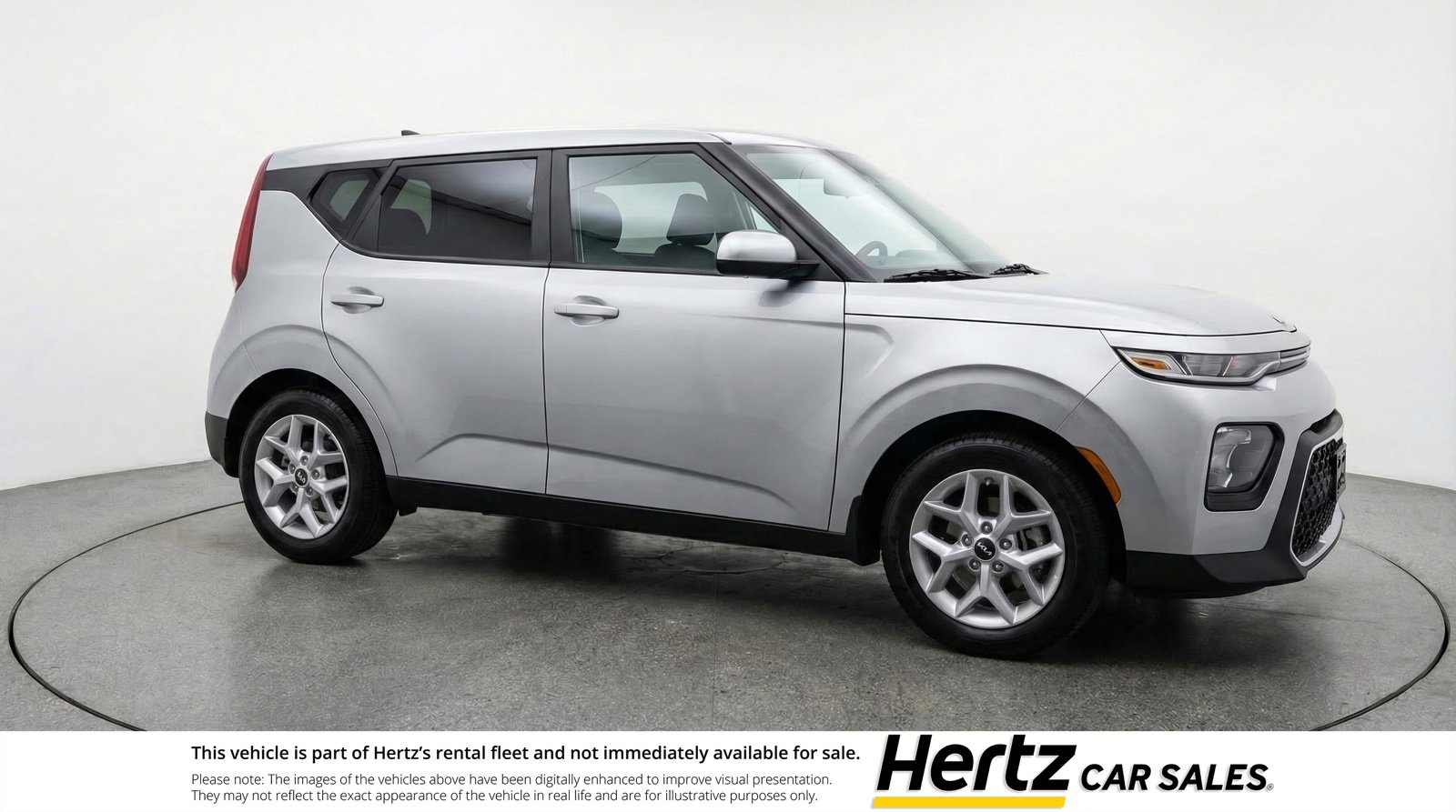 Used 2025 Kia Soul LX w/ LX Technology Package FWD image 1