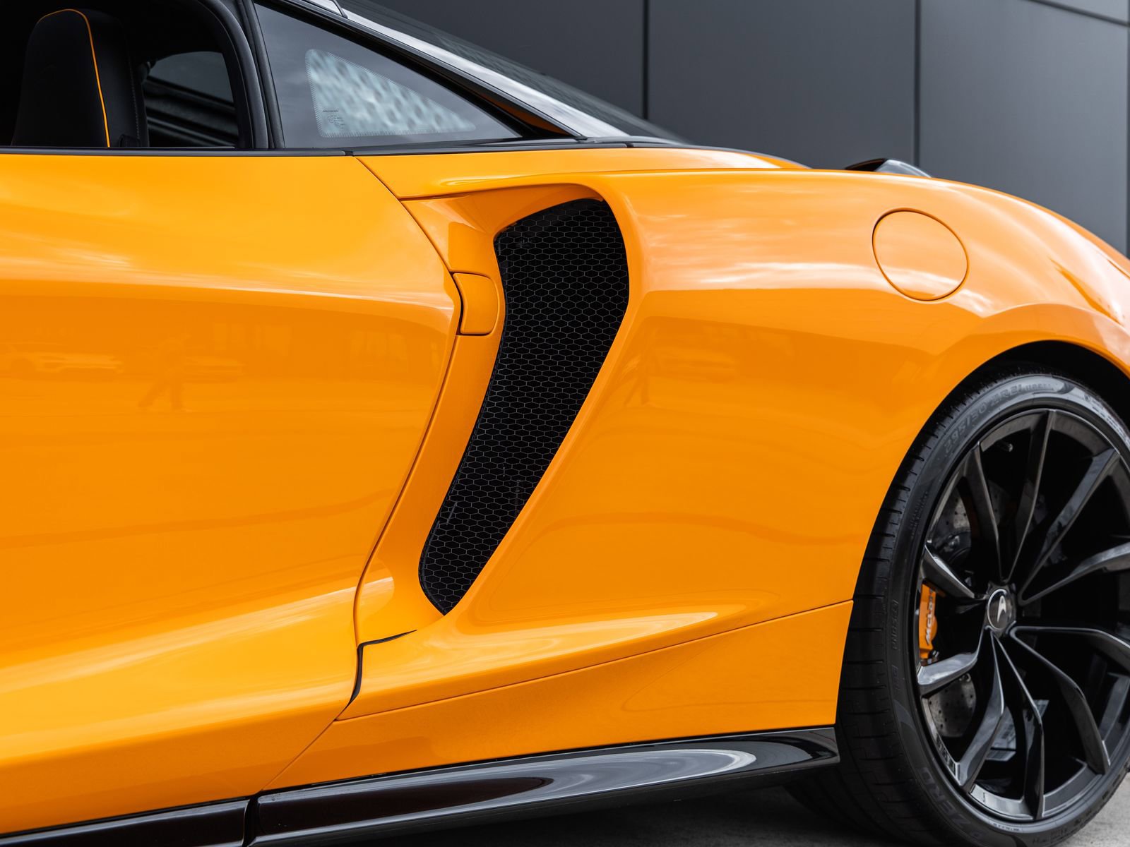 Used 2026 McLaren GTS RWD image 16