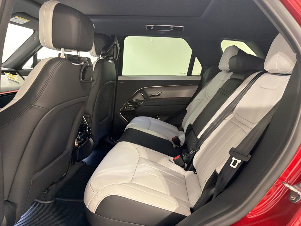 New 2026 Land Rover Range Rover Sport Dynamic SE image 22