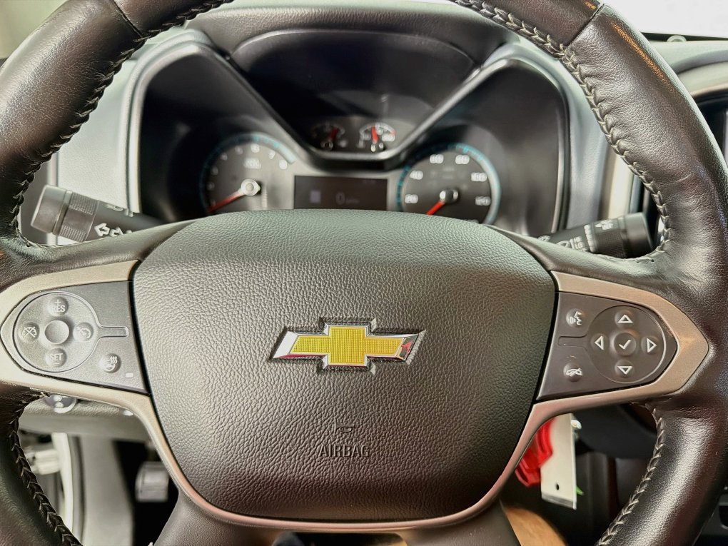 Used 2019 Chevrolet Colorado Z71 AWD/4WD image 16
