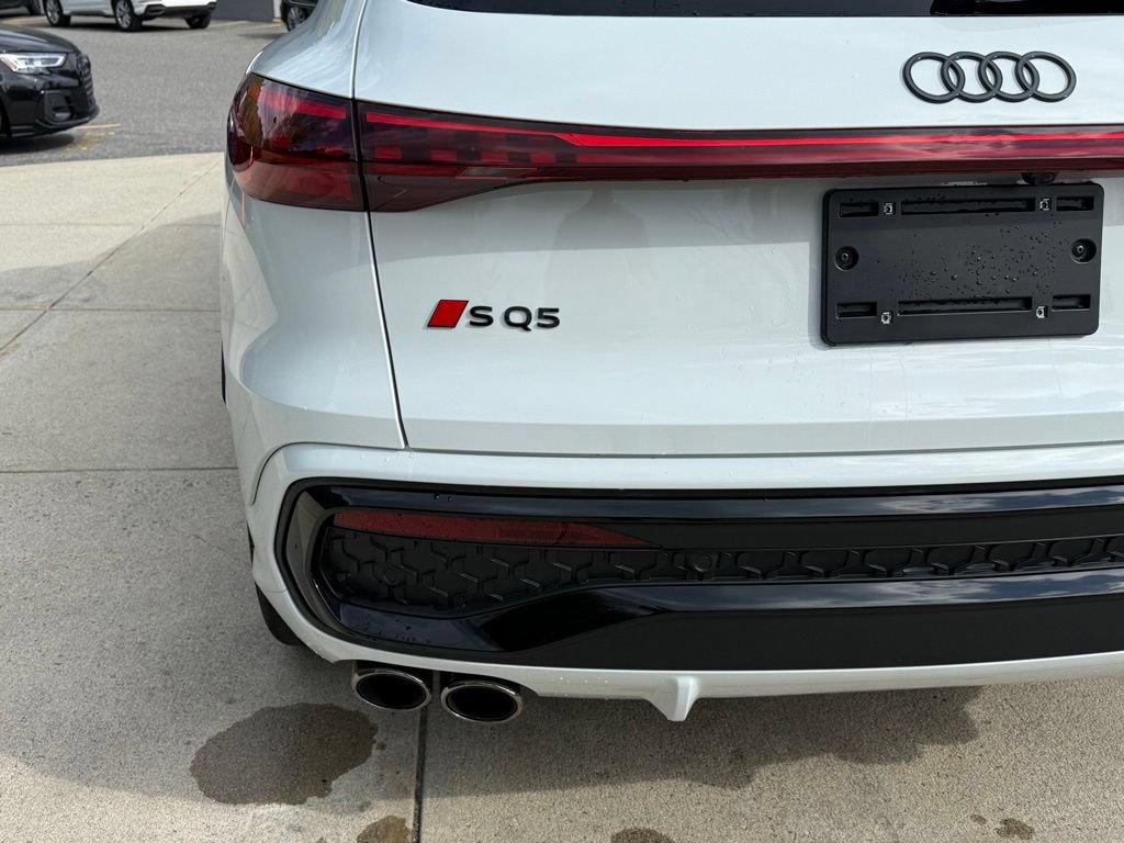 New 2026 Audi SQ5 Premium Plus AWD/4WD image 14