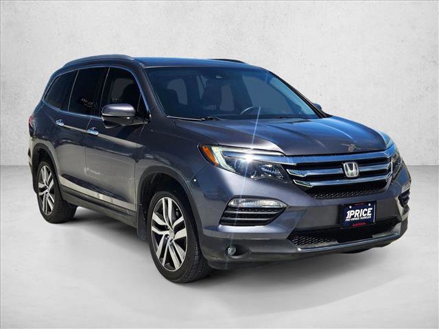 Used 2017 Honda Pilot Touring image 3