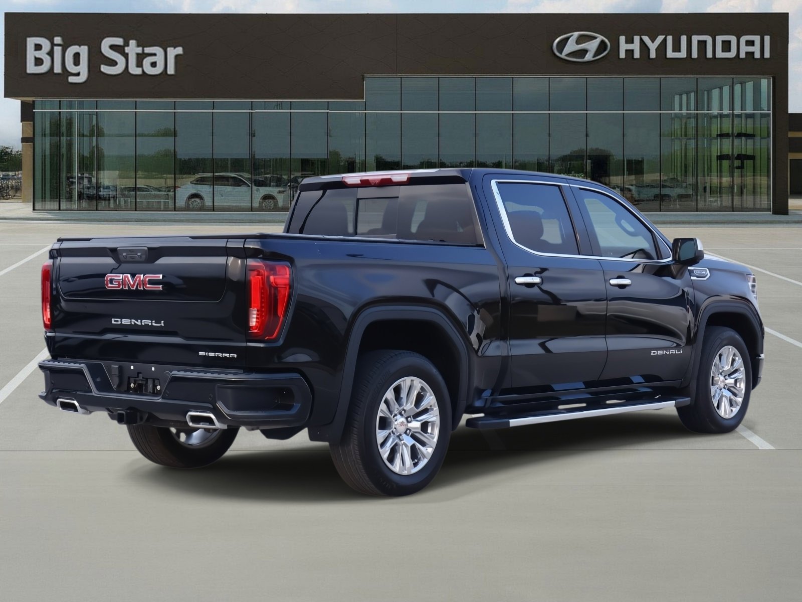 Used 2024 GMC Sierra 1500 Denali w/ Technology Package image 4