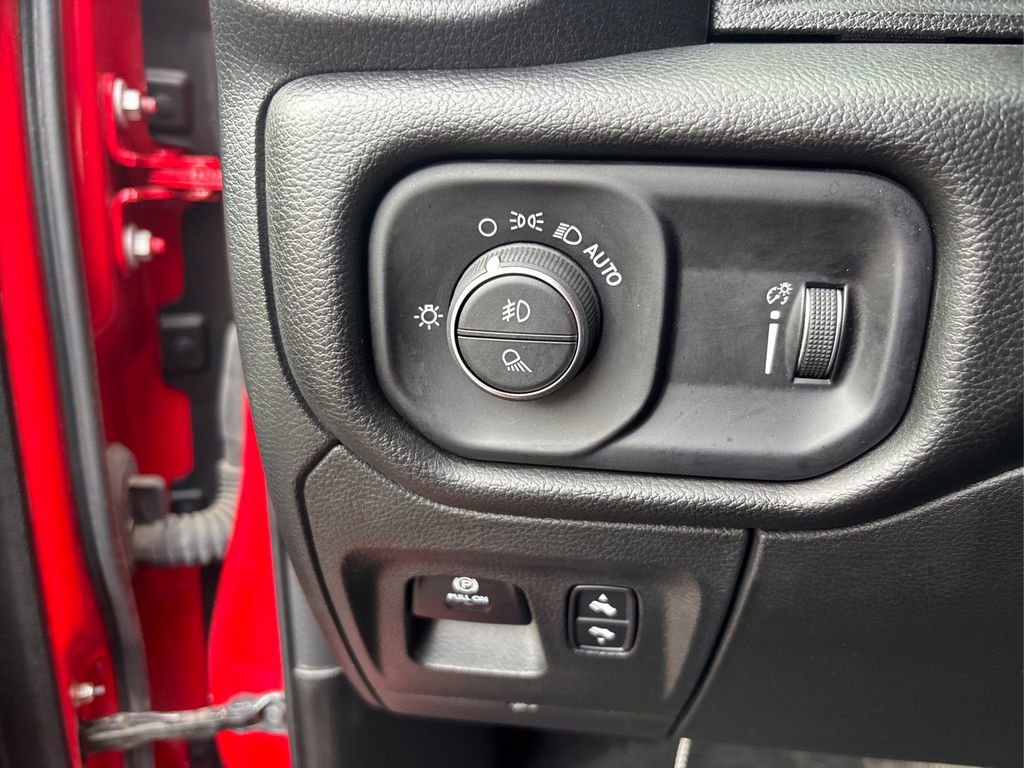 Used 2023 RAM 1500 Big Horn image 25