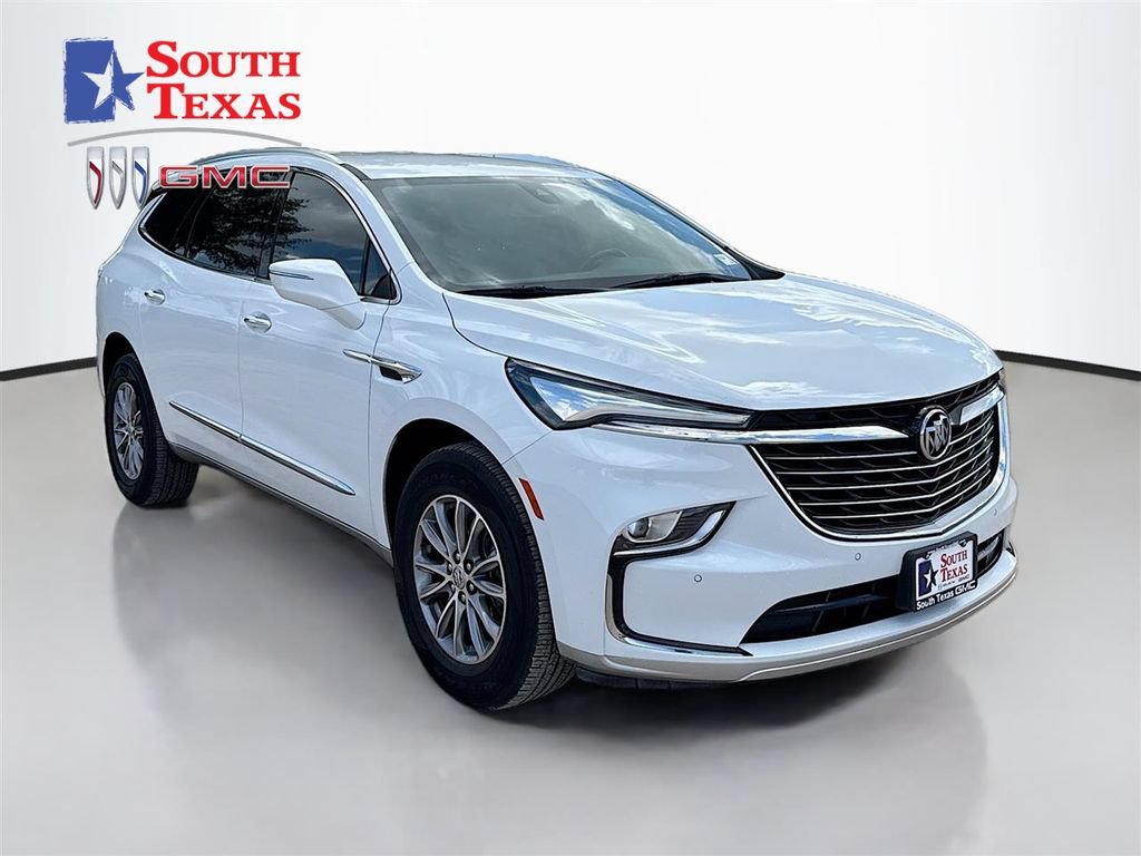 Used 2023 Buick Enclave Essence