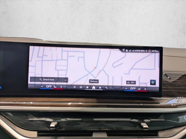 Used 2025 BMW X5 xDrive50e w/ M Sport Package image 19