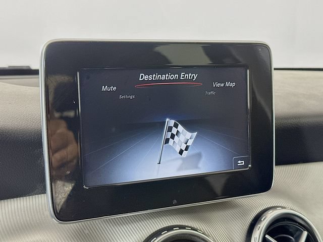 Used 2017 Mercedes-Benz GLA 250 4MATIC image 7