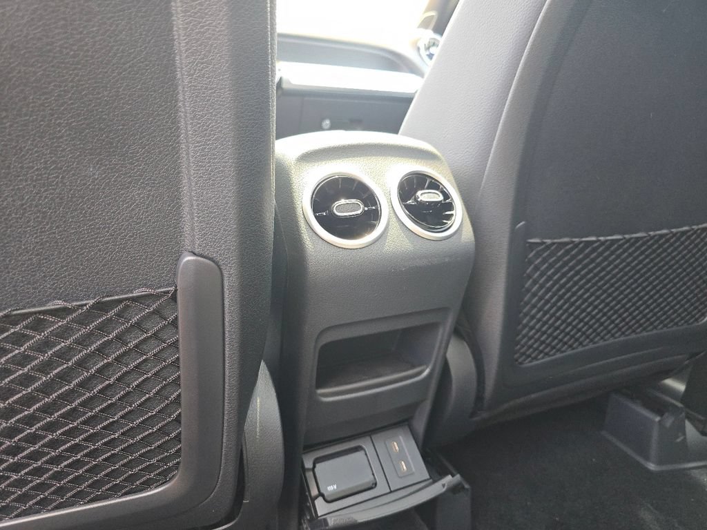New 2026 Mercedes-Benz GLB 250 4MATIC image 26