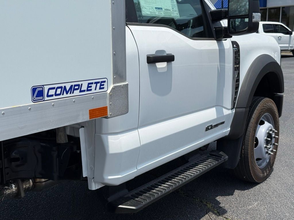 New 2025 Ford F550 2WD Regular Cab Super Duty image 19