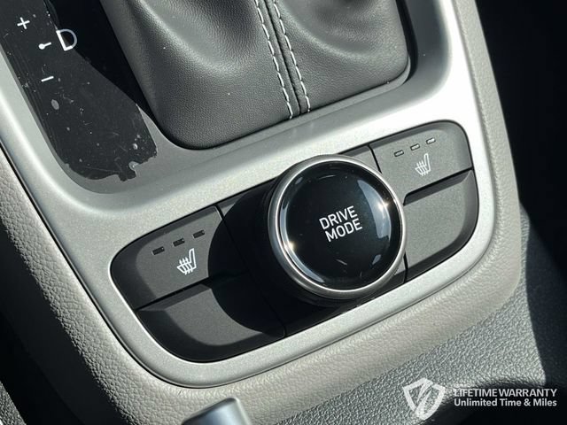 New 2026 Hyundai Venue SEL FWD image 24