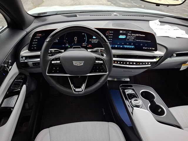 New 2026 Cadillac Lyriq Premium Luxury AWD/4WD image 7