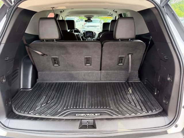 Used 2020 Chevrolet Traverse LT w/ LPO, Blackout Package AWD/4WD image 13