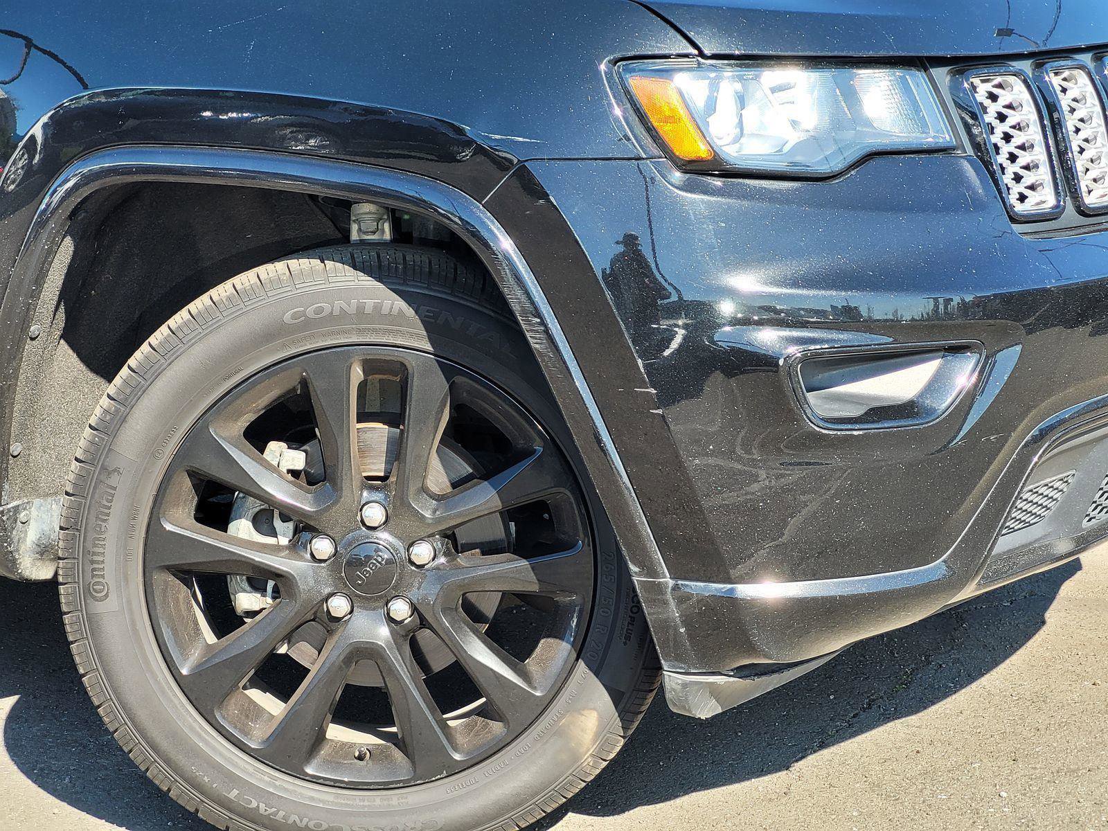 Used 2019 Jeep Grand Cherokee Altitude image 5