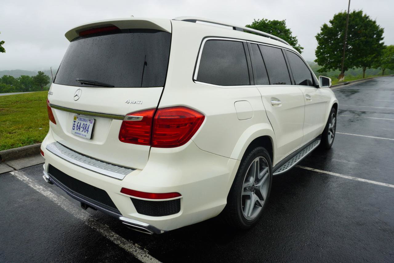 Used 2013 Mercedes-Benz GL 550 4MATIC image 15