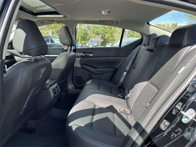 New 2025 Nissan Altima 2.5 SL image 13