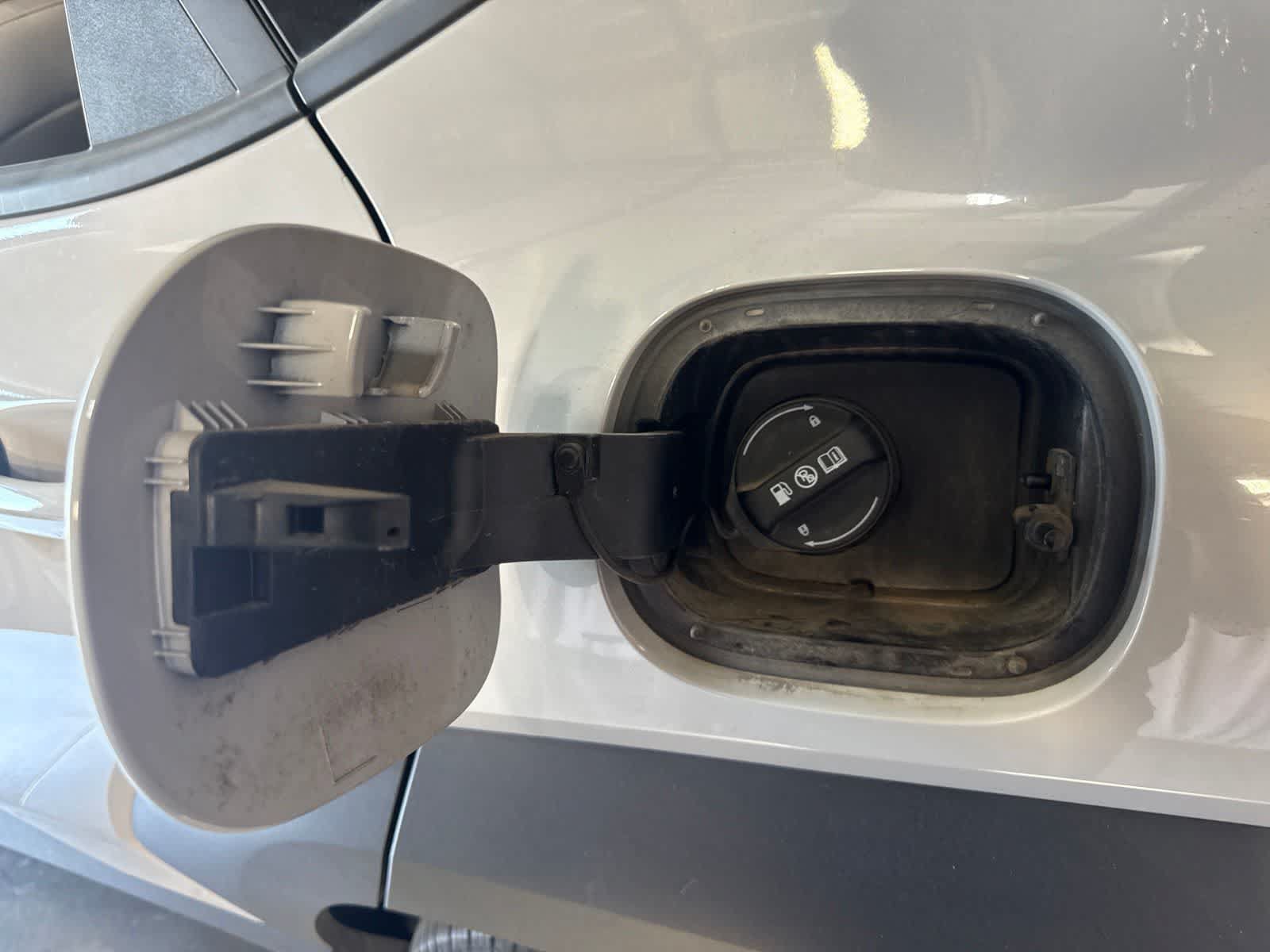 Used 2024 Hyundai Kona SEL FWD image 11