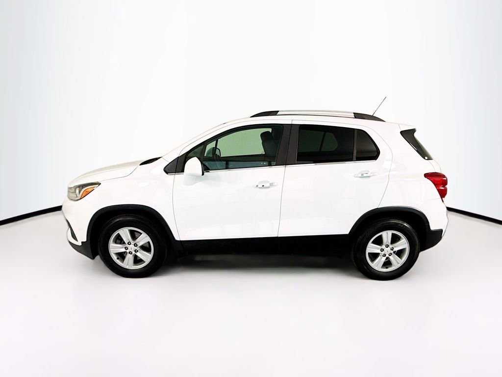 Used 2018 Chevrolet Trax LT w/ LT Convenience Package FWD image 8