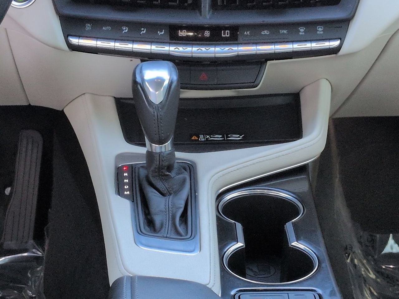 Used 2021 Cadillac CT4 Luxury w/ Sun And Sound Package RWD image 18
