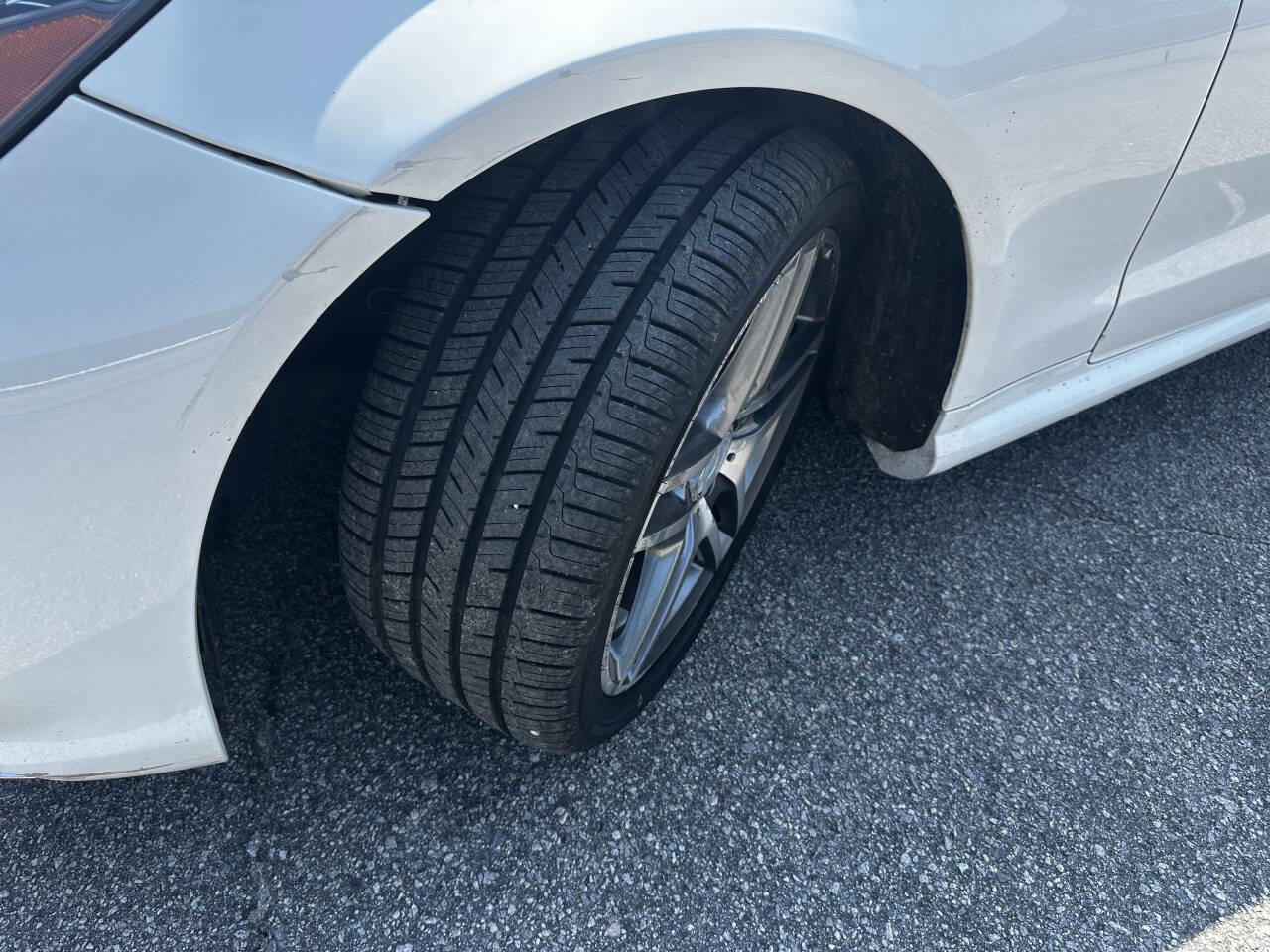 Used 2016 Mercedes-Benz E 400 4MATIC Coupe image 33