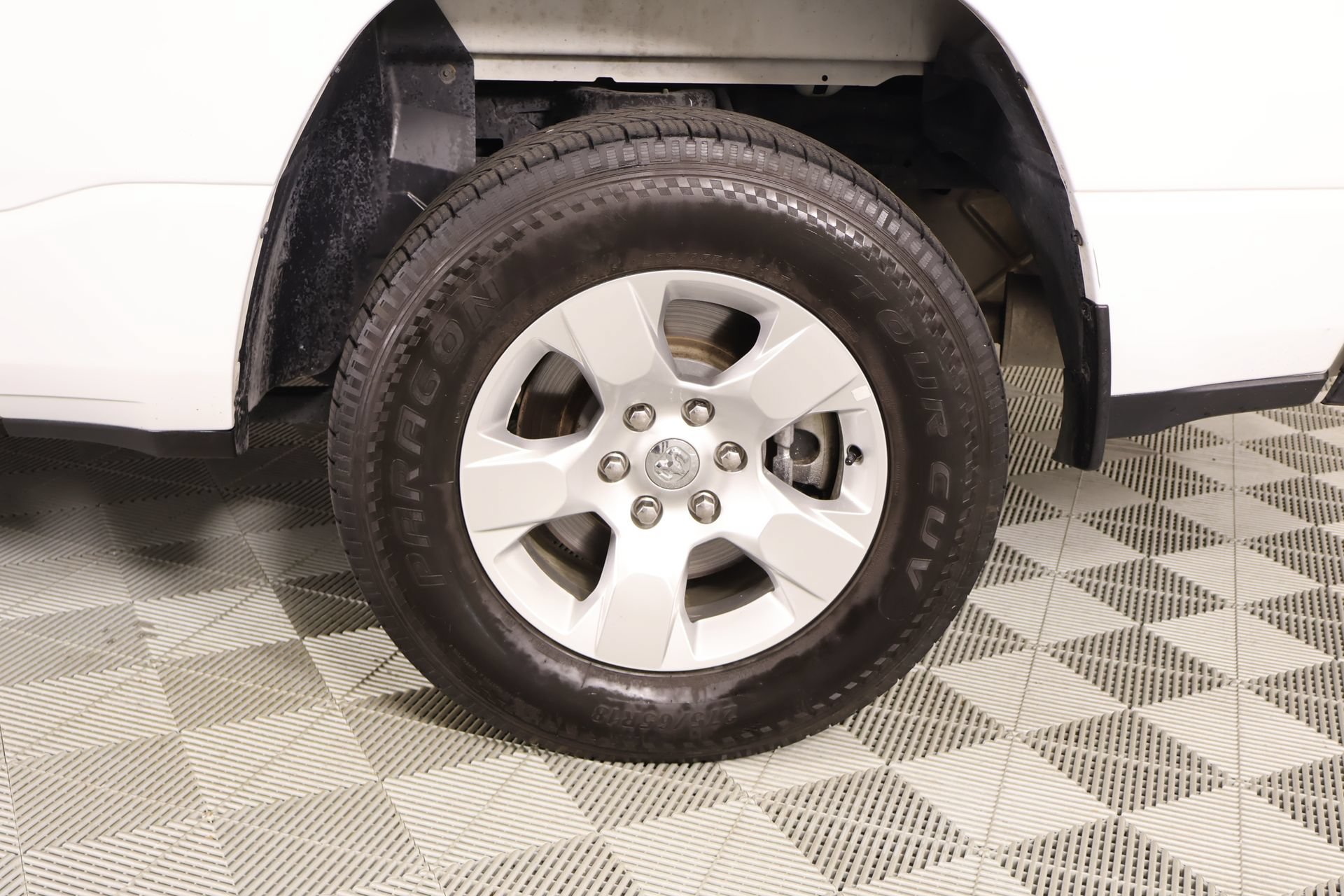 Used 2021 RAM 1500 Big Horn RWD image 17