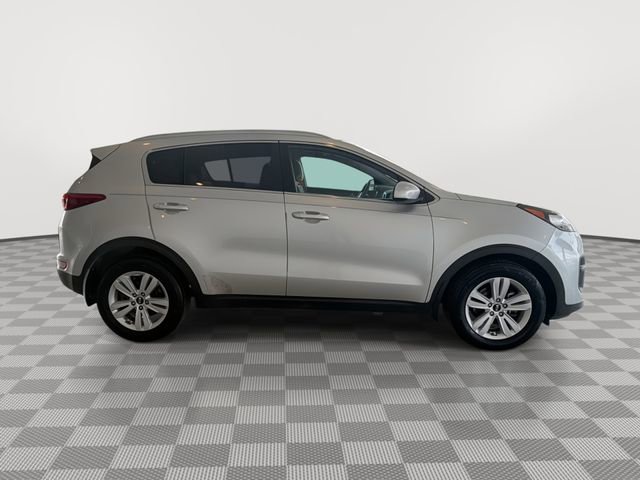Used 2017 Kia Sportage LX w/ LX Popular Package image 12