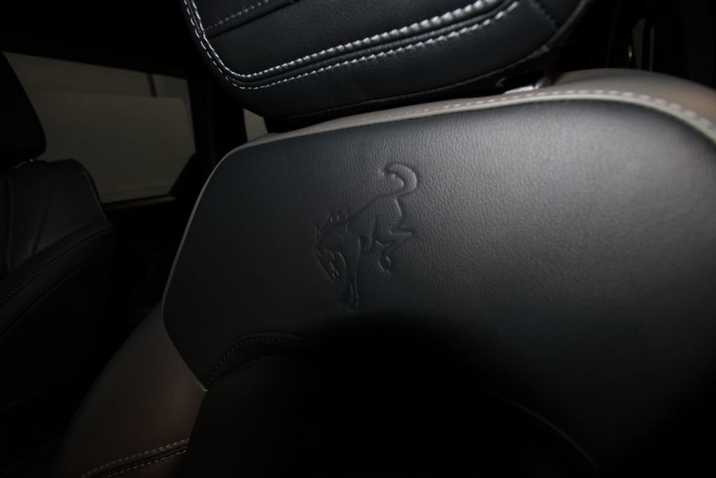 Used 2025 Ford Bronco Outer Banks image 21