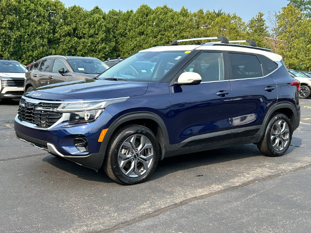 Used 2024 Kia Seltos S AWD/4WD image 6