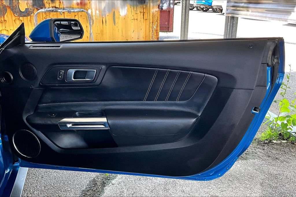 Used 2020 Ford Mustang GT Premium w/ GT Performance Package RWD image 22