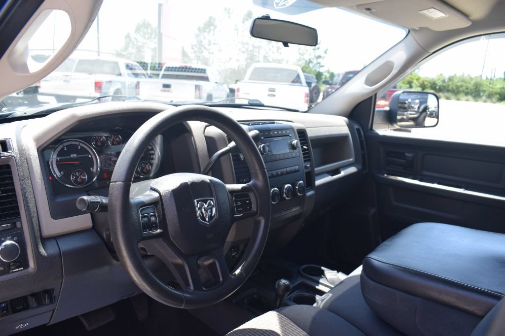 Used 2012 RAM 2500 ST w/ Chrome Appearance Group AWD/4WD image 7
