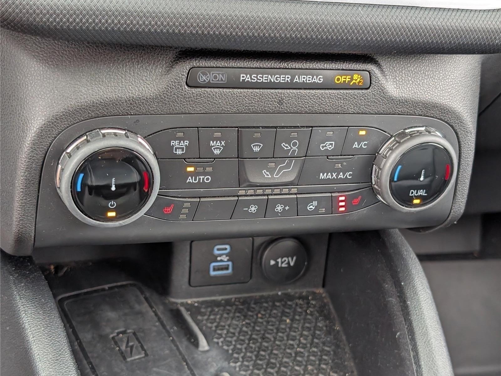 Used 2022 Ford Bronco Sport Outer Banks w/ Tech Package AWD/4WD image 28