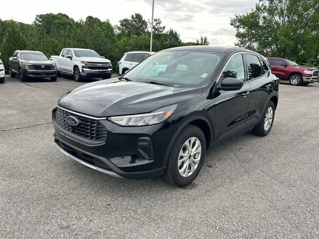Used 2024 Ford Escape Active w/ Tech Pack #1 AWD/4WD image 8