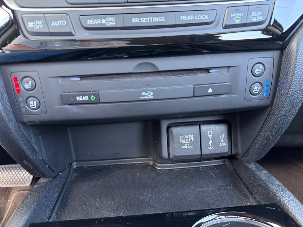 Used 2017 Honda Pilot Elite image 26
