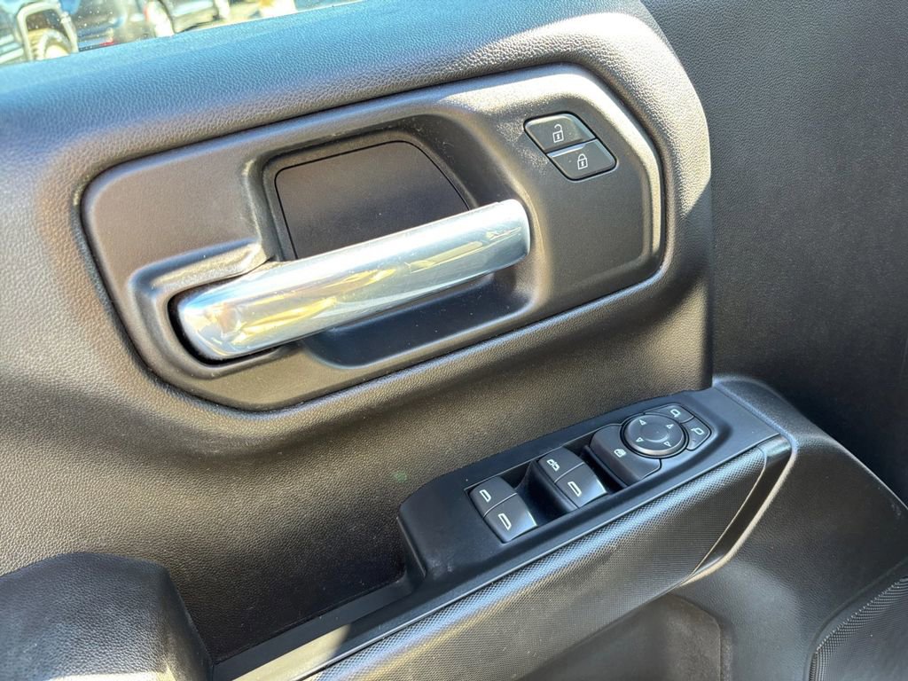 Used 2021 Chevrolet Silverado 1500 Custom w/ Rally Edition image 16