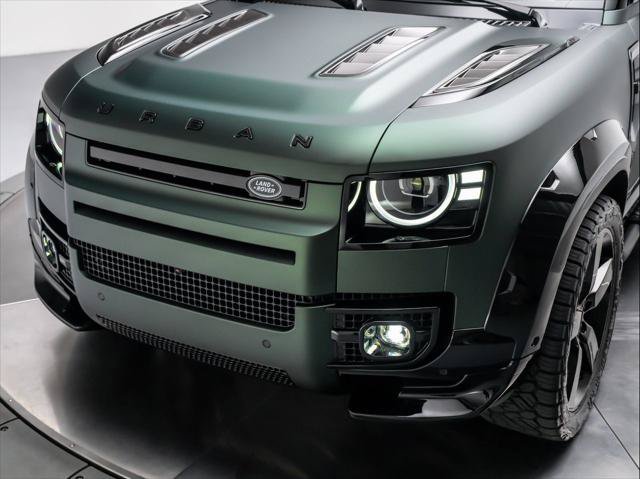 Used 2026 Land Rover Defender 90 V8 AWD/4WD image 12