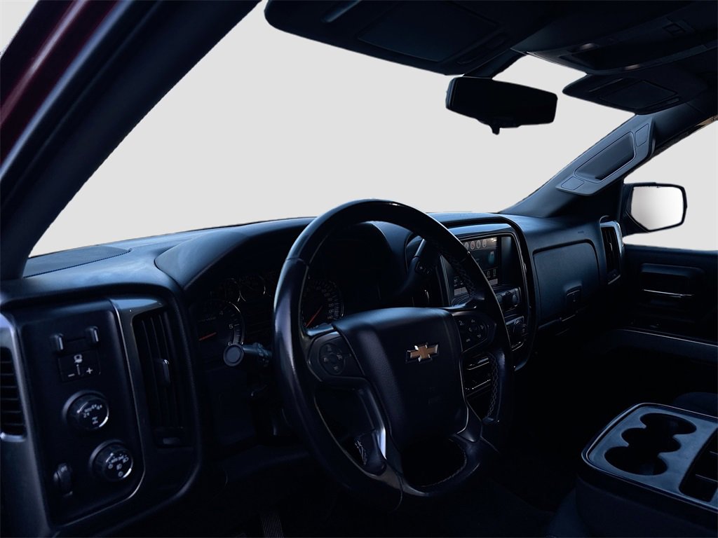 Used 2018 Chevrolet Silverado 1500 LT w/ All Star Edition image 9