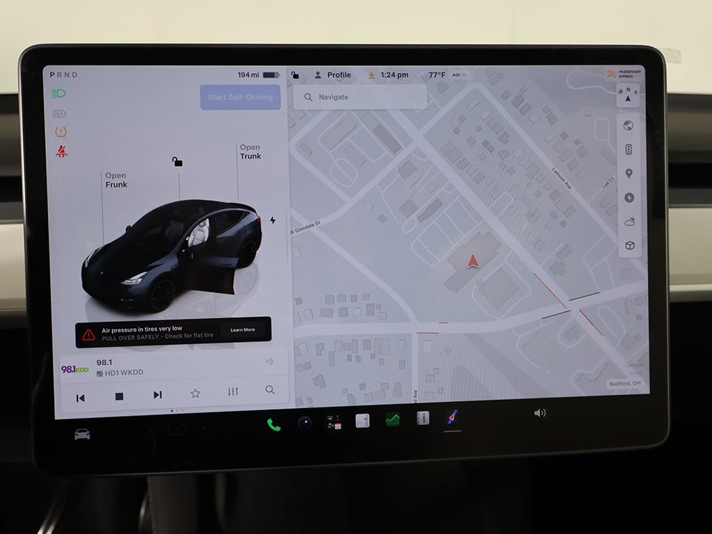 Used 2024 Tesla Model Y Performance AWD/4WD image 40