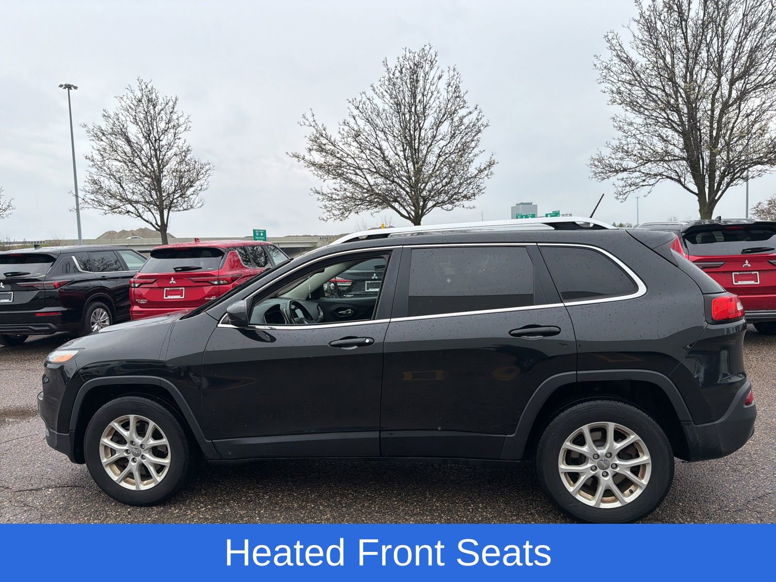 Used 2015 Jeep Cherokee Latitude w/ Cold Weather Group image 7