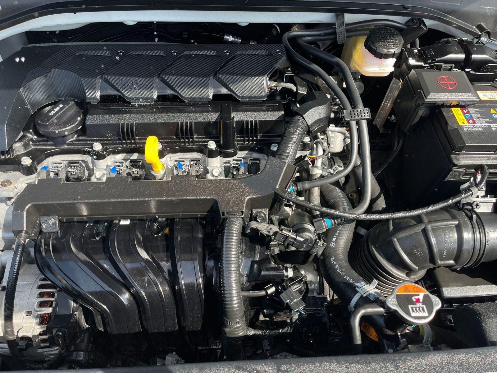 Used 2025 Hyundai Venue SEL FWD image 34