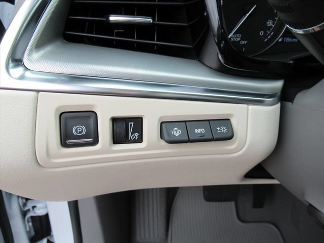 New 2026 Cadillac XT5 Premium Luxury w/ Driver Assist Package FWD image 22
