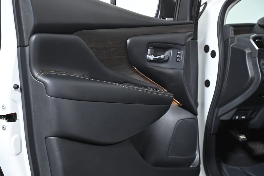 Used 2022 Nissan Murano Platinum w/ Cargo Package image 34